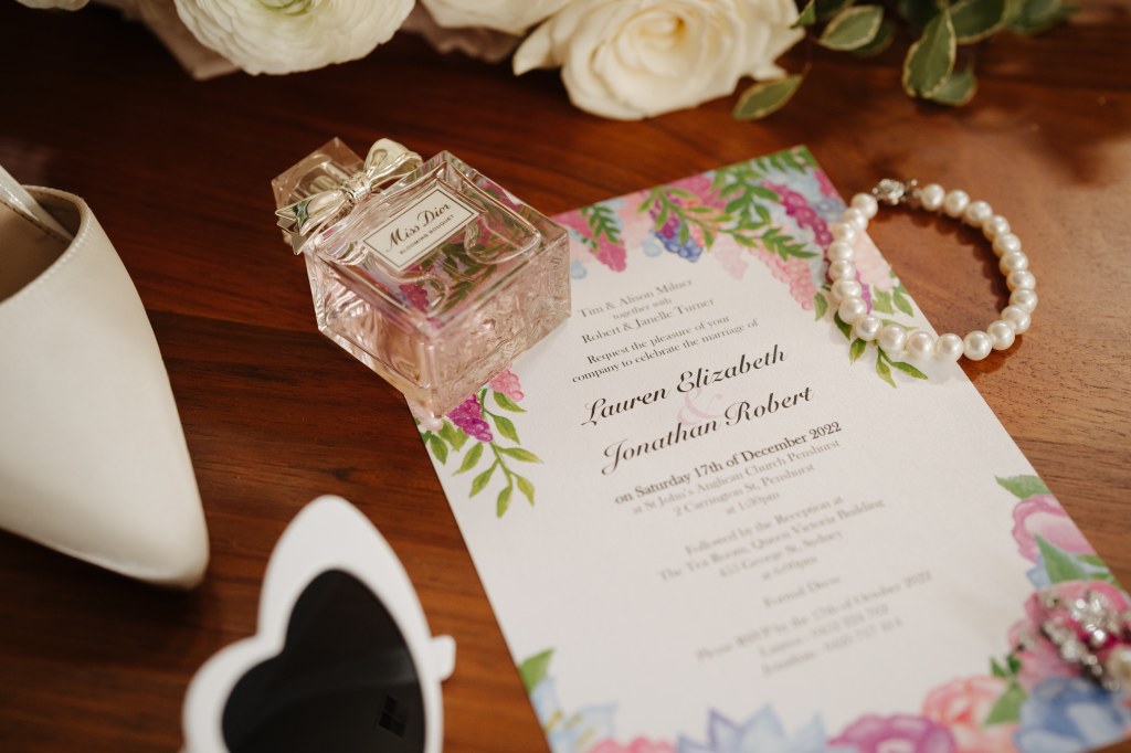 This image has an empty alt attribute; its file name is jon-lauren-331.jpg